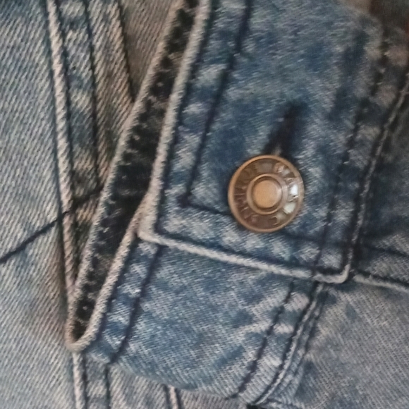 NWOT Basic Edition Jean Jacket - Picture 7 of 13